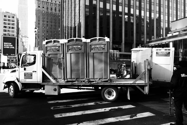 Best Portable toilet rental cost  in Bradner, OH